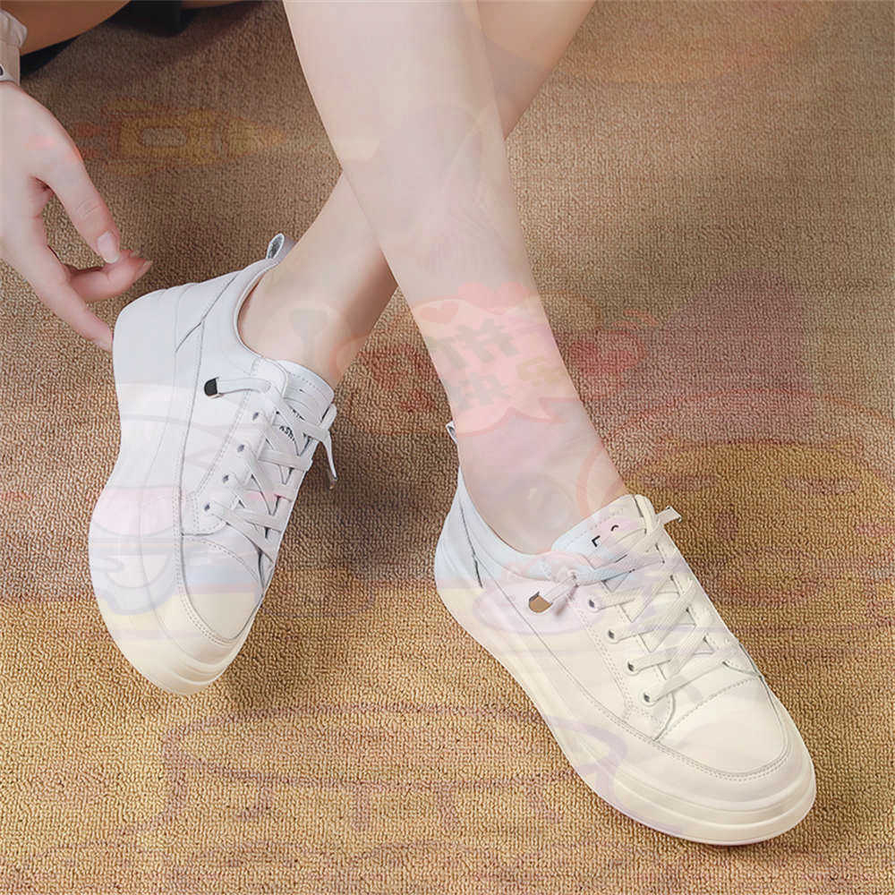 Mocasines gruesos con cordones - Office Tech Outfits reseña y precio